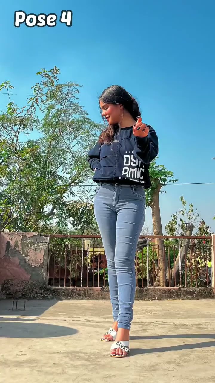 cute stylish girl My poses are in different styles, you will definitely see  video akankshanavik77 - ShareChat - Funny, Romantic, Videos, Shayari, Quotes